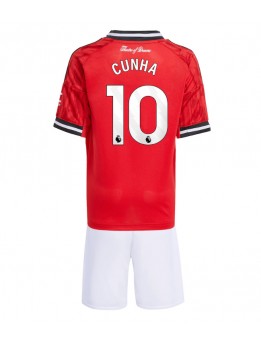 Billige Manchester United Matheus Cunha #10 Hjemmedraktsett Barn 2025-26 Kortermet (+ Korte bukser)
